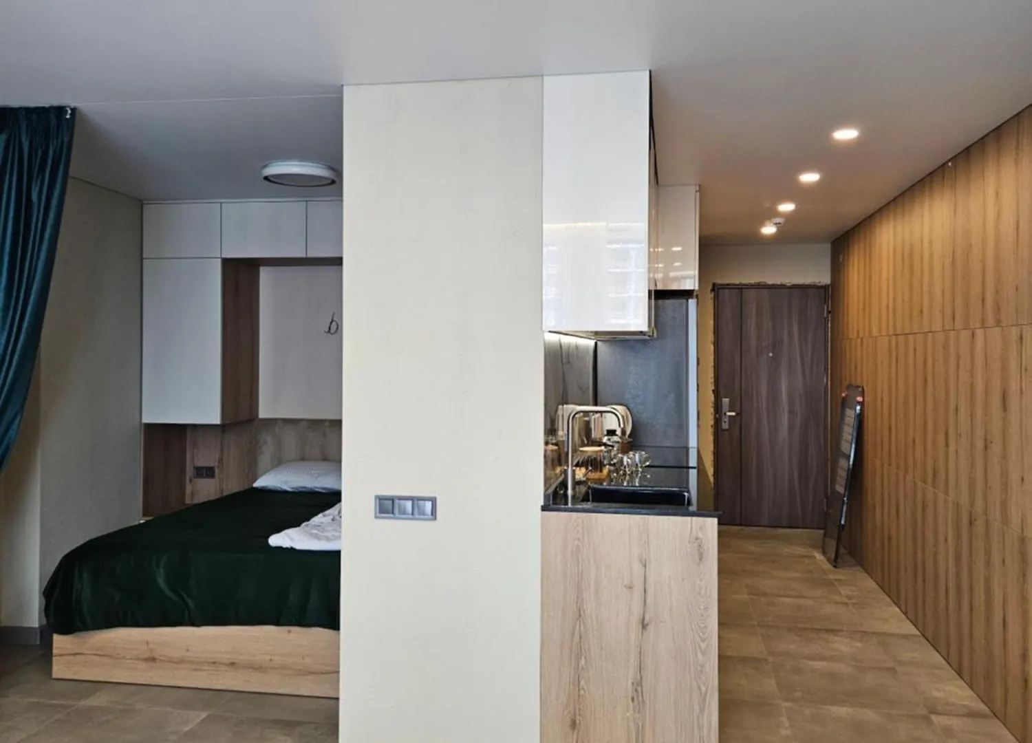 Apartment Rainbow, Отличная Квартира В 100 Метрах От Моря С Полноценной Кухней,Выделенной Спальней И Шикарным Видом! Batumi Georgia